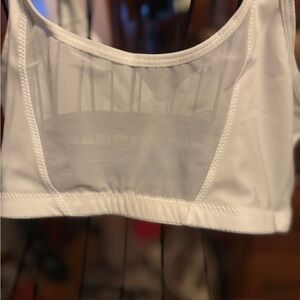 NWT Elegant White Zip-Front Sports Bra